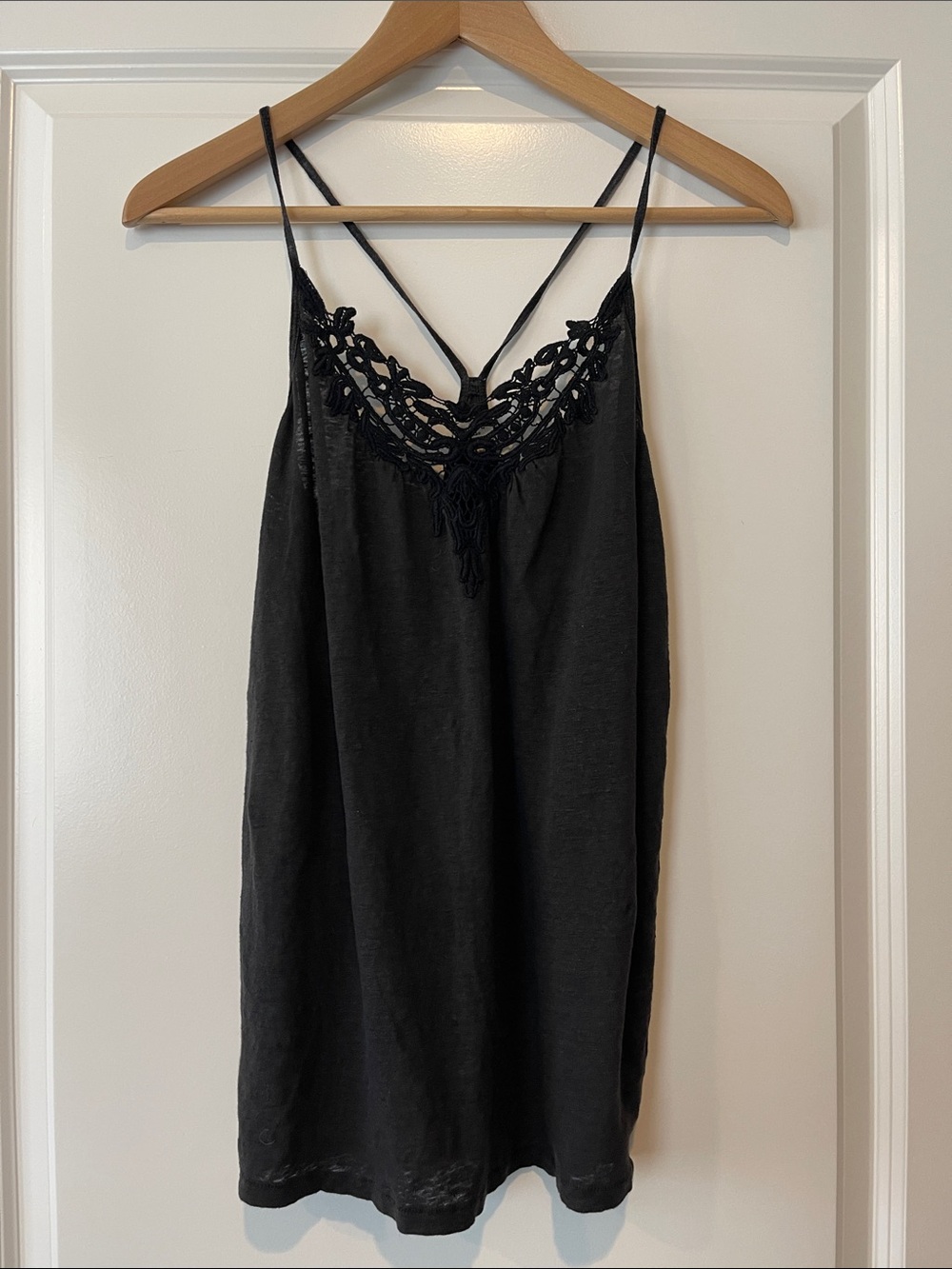 Wilfred Black Lace-Trim Cami